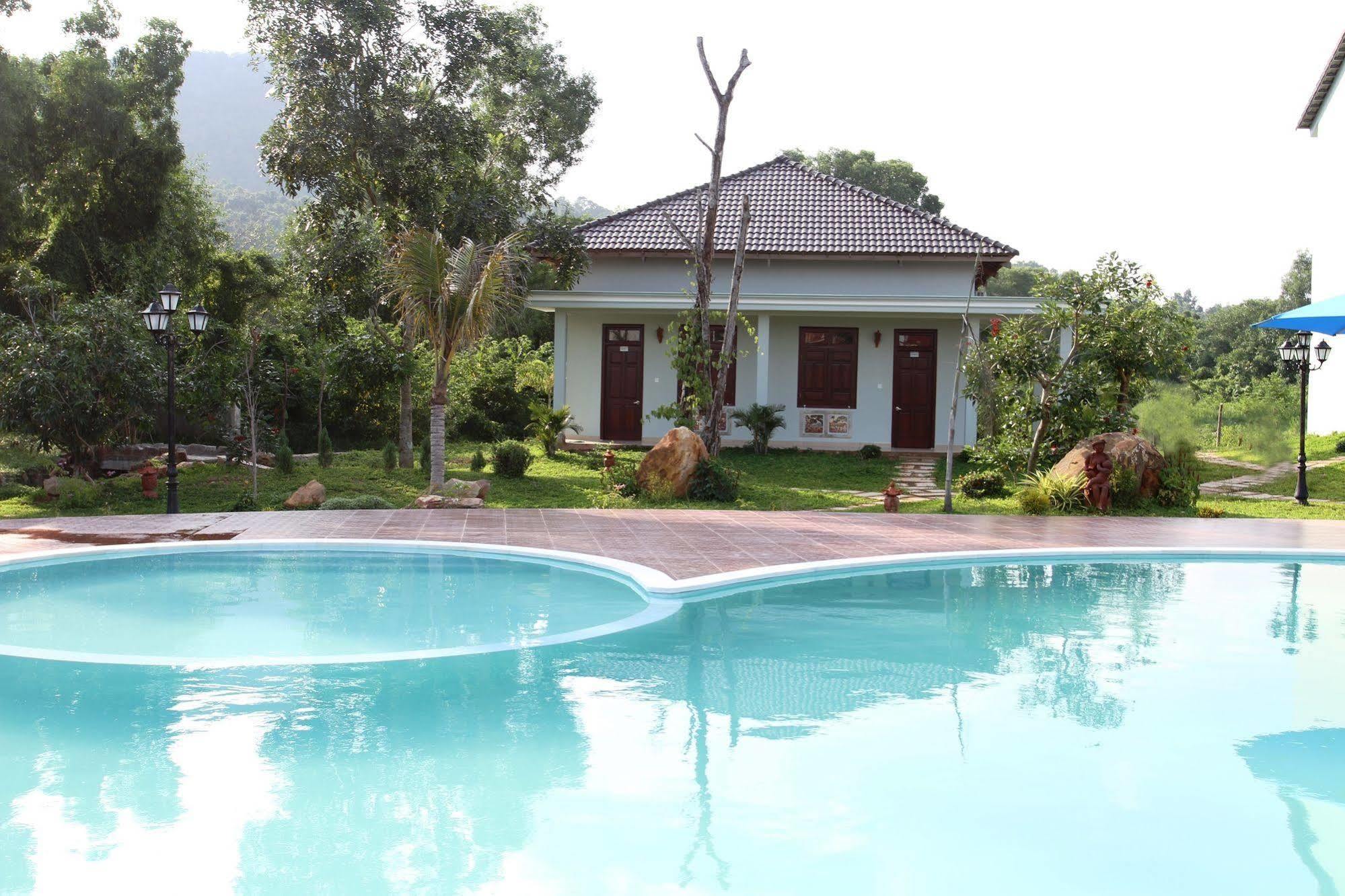 Resort Montana Phu Quoc Buitenkant foto